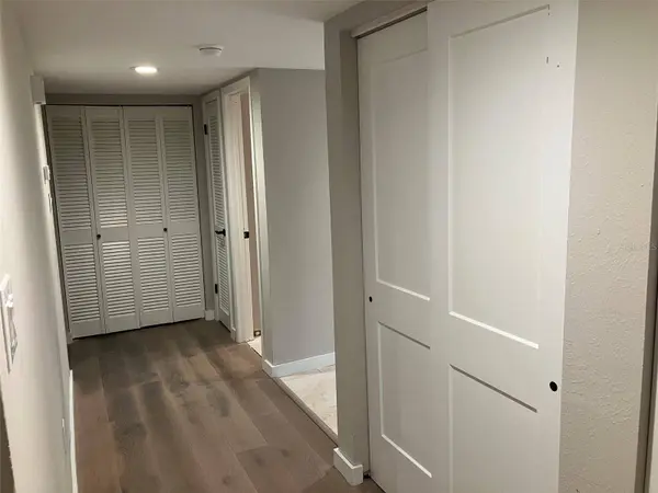 1575 GREENLEA DR #5, Clearwater, FL 33755