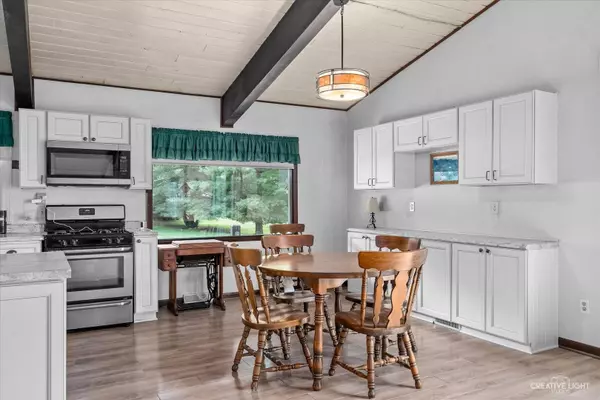 2616 N 41st RD, Sheridan, IL 60551