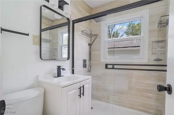 62 Shields RD, Boardman, OH 44512