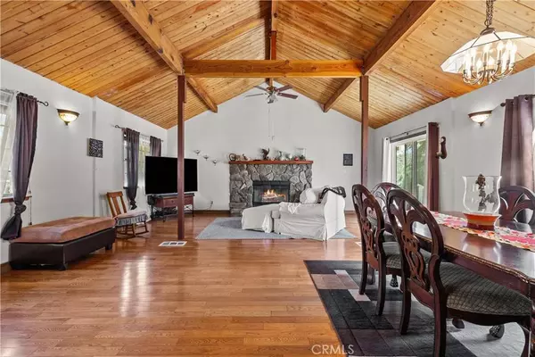 809 Glenbrook DR, Frazier Park, CA 93225