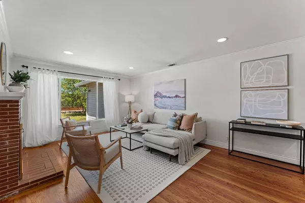 3029 Stanton CIR, Carmichael, CA 95608