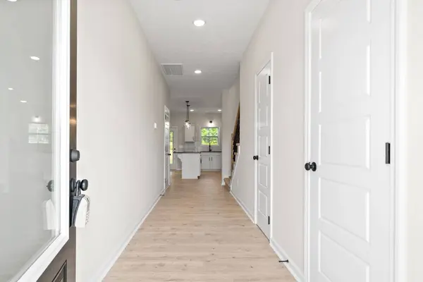 237 Wesson Dr, Clarksville, TN 37043