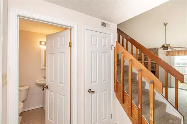 1523 Eagle Highlands Drive, Fairborn, OH 45324