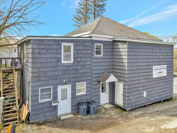 89 Benton AVE, Winslow, ME 04901