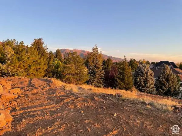 4880 S 1575 E #26, Ogden, UT 84403