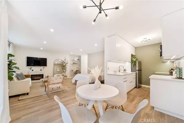 1735 N Fuller AVE #124, West Hollywood, CA 90046