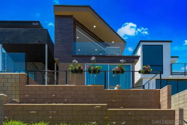 4537 Newport, San Diego, CA 92107