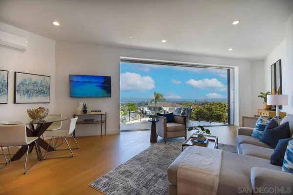 4537 Newport, San Diego, CA 92107