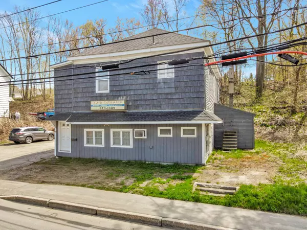 89 Benton AVE, Winslow, ME 04901