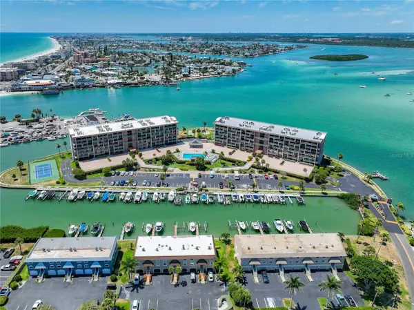 1 KEY CAPRI #601W, Treasure Island, FL 33706