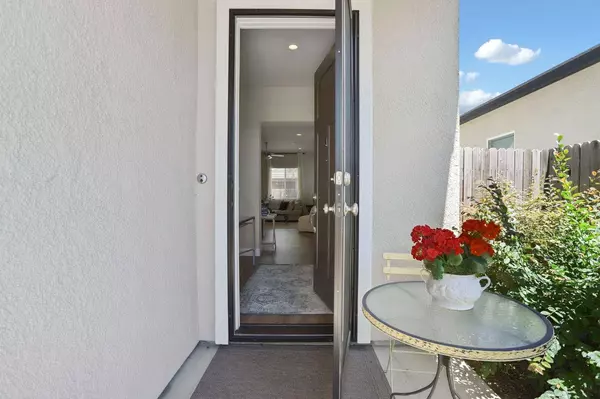 1409 Peach AVE, Manteca, CA 95337