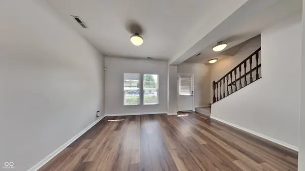 2580 Cabin Hill RD, Indianapolis, IN 46229