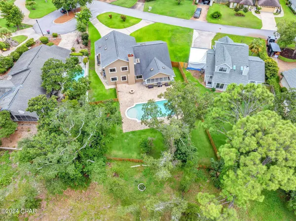 1016 Barracuda DR, Panama City Beach, FL 32408