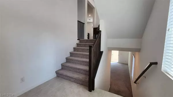 5891 Gossamer Stone Court, Las Vegas, NV 89141