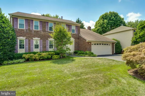 9313 KILBY GLEN DR, Vienna, VA 22182