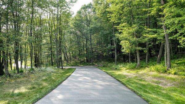 N7418 S SECHLERVILLE Rd, Hixton, WI 54635