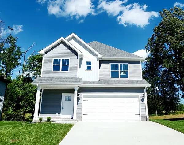 241 Wesson Dr, Clarksville, TN 37043