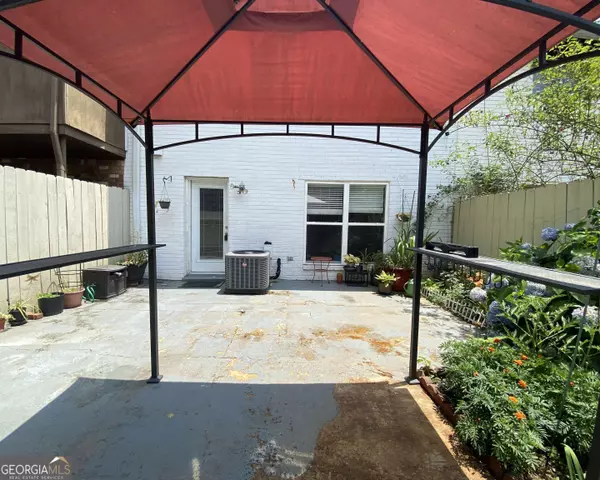 618 Garden Walk DR, Stone Mountain, GA 30083