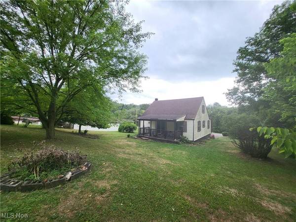 54565 Colerain Pike, Martins Ferry, OH 43935