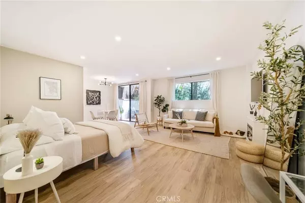 1735 N Fuller AVE #124, West Hollywood, CA 90046
