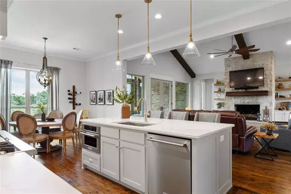 1420 W Shepherd Drive, Sherman, TX 75092