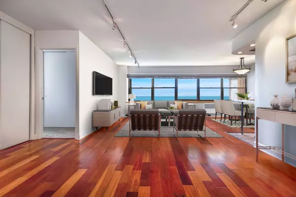 4200 N Marine DR #1106, Chicago, IL 60613