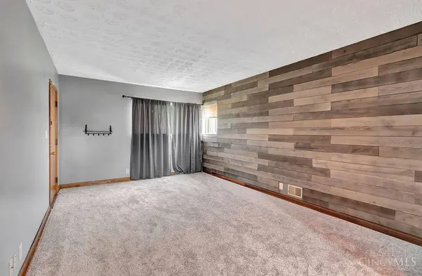 81 Brookwood Ave #B-7, Hamilton, OH 45013