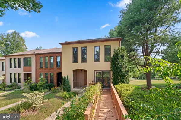 5709 PHELPS LUCK DR, Columbia, MD 21045