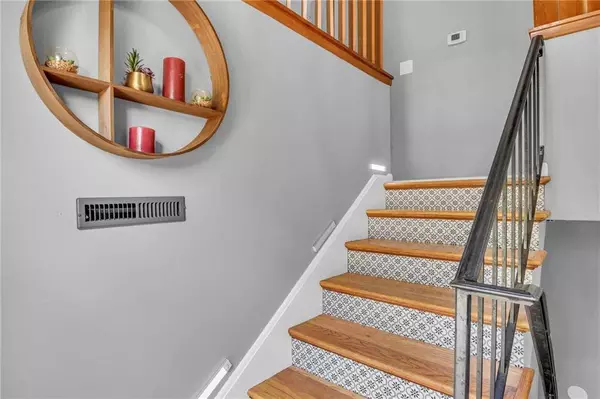 11811 Belmont AVE, Kansas City, MO 64134