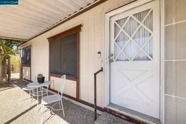 7855 Cottonwood Ln #36, Sacramento, CA 95828