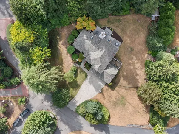 13202 NE 55th PL, Bellevue, WA 98005