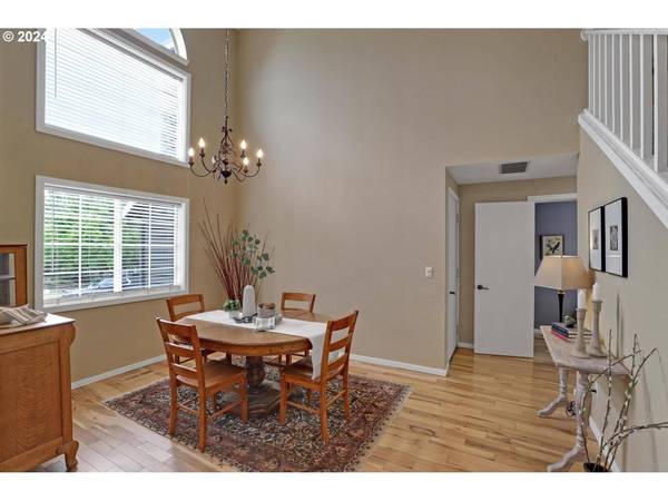 12890 SW VILLAGE PARK LN, Portland, OR 97223