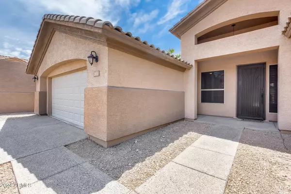 11418 S SANTA FE Lane, Goodyear, AZ 85338