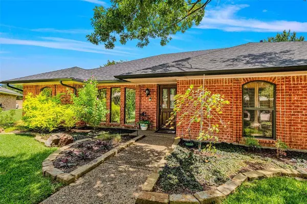 3304 Daisy Circle, Richardson, TX 75082