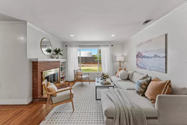 3029 Stanton CIR, Carmichael, CA 95608