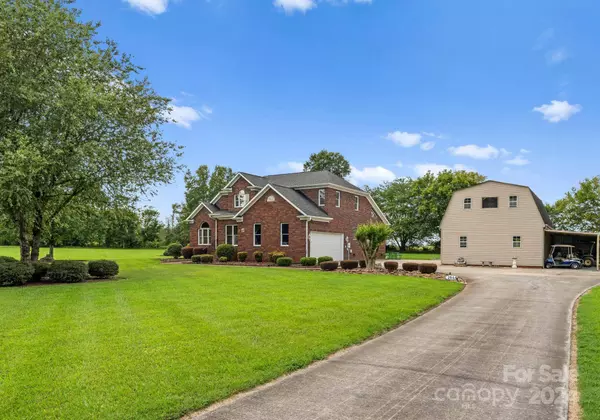 2844 Unionville Indian TRL W, Indian Trail, NC 28079