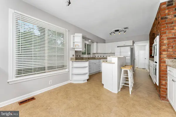 1104 BLACKBEARD DR, Stafford, VA 22554