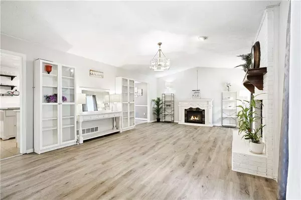 251 Timber Laurel LN, Lawrenceville, GA 30043