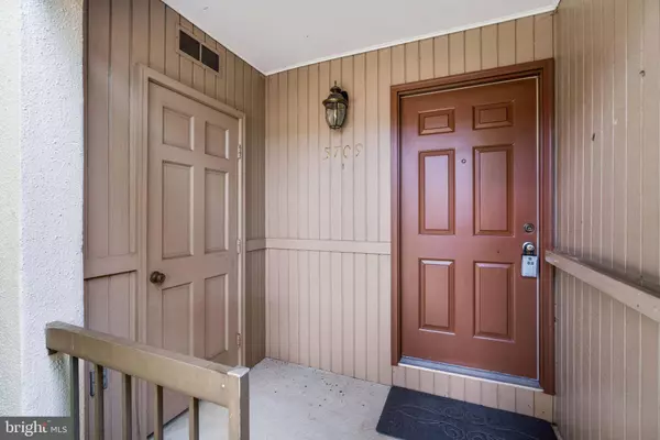 5709 PHELPS LUCK DR, Columbia, MD 21045