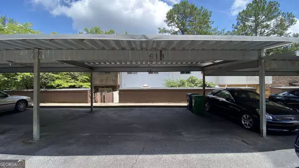 618 Garden Walk DR, Stone Mountain, GA 30083