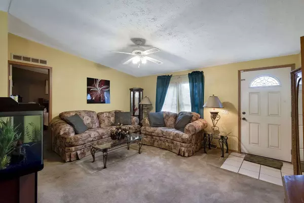 627C C L Manier St, Lebanon, TN 37087