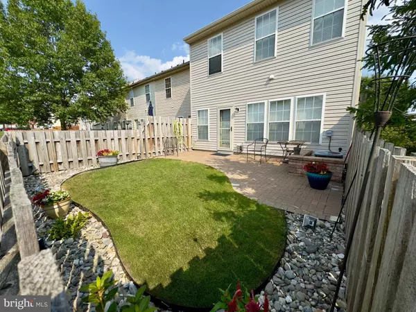 1 CARAMEL DR, Lumberton, NJ 08048