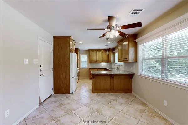 2507 Antietam DR, College Station, TX 77845