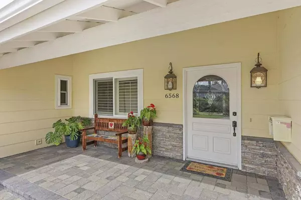 6568 Sunny Brae Dr, San Diego, CA 92119