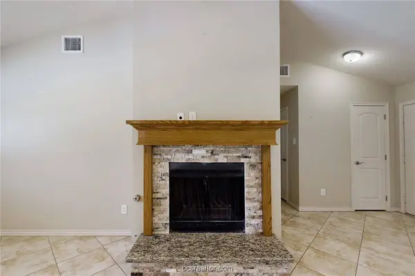 2507 Antietam DR, College Station, TX 77845