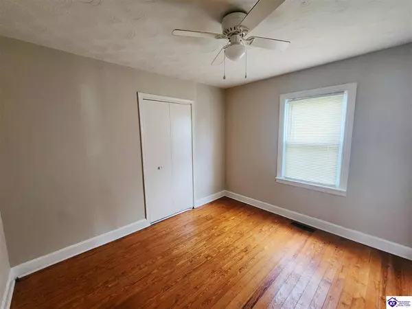 109 Tunnel Hill Road, Elizabethtown, KY 42701