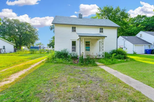 206 S Birch St, Hillsboro, KS 67063