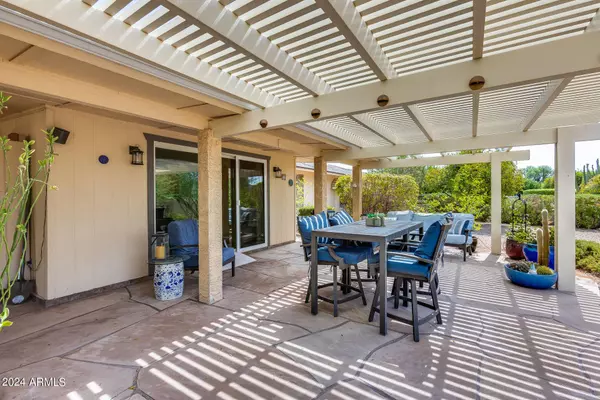 9731 W TERRACE Lane, Sun City, AZ 85373