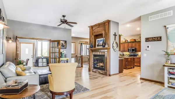 2501 Fairway Cir, Derby, KS 67037-9721