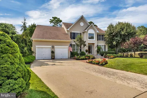 16 REGENCY DR, Voorhees, NJ 08043